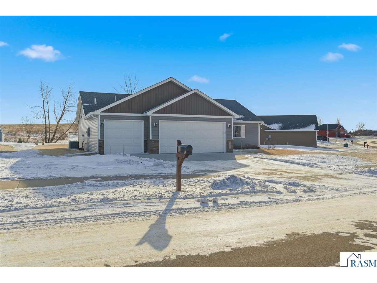 725 Northwood Drive Janesville MN 56048 7039362 image1