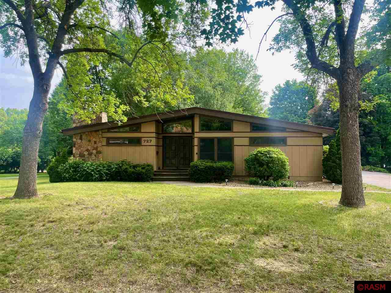 727 Sioux Lane, Saint Peter, MN, 56082 MLS 7032558 Edina Realty