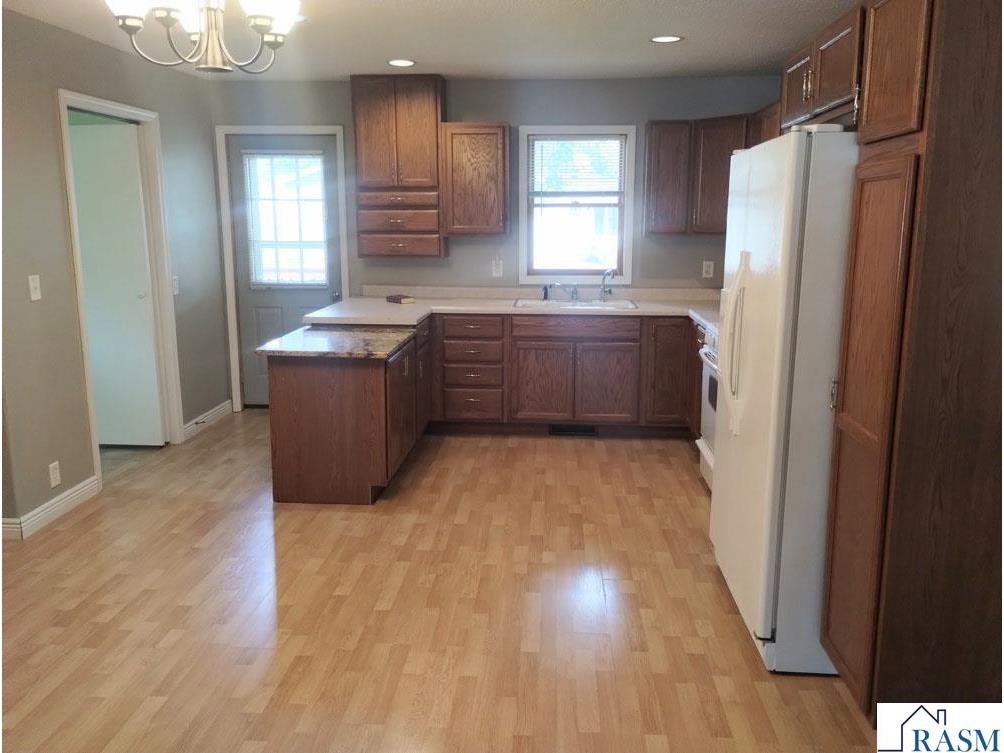 731 NE 3rd Ave Sleepy Eye MN 56085 7038653 image14