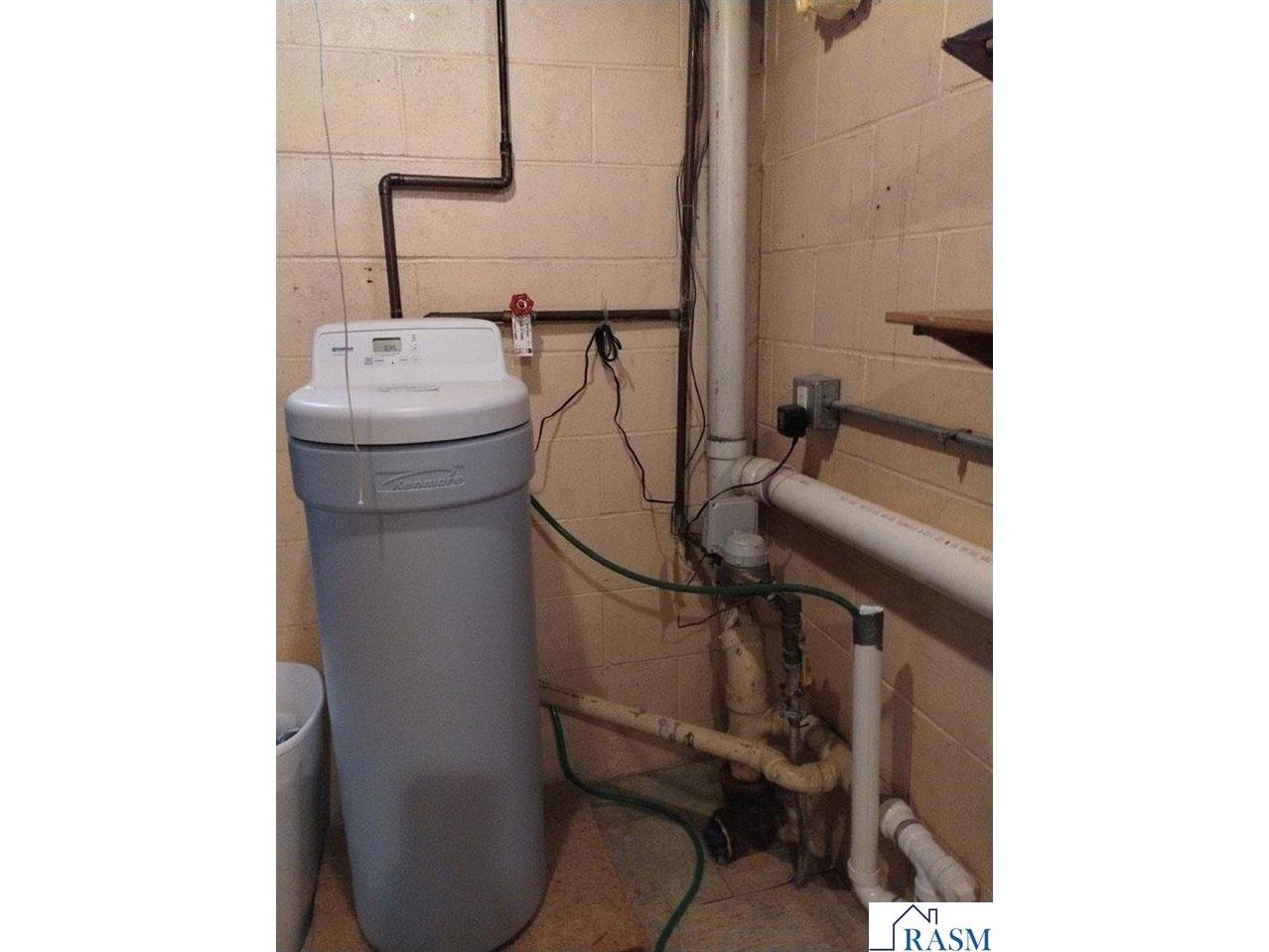 731 NE 3rd Ave Sleepy Eye MN 56085 7038653 image33