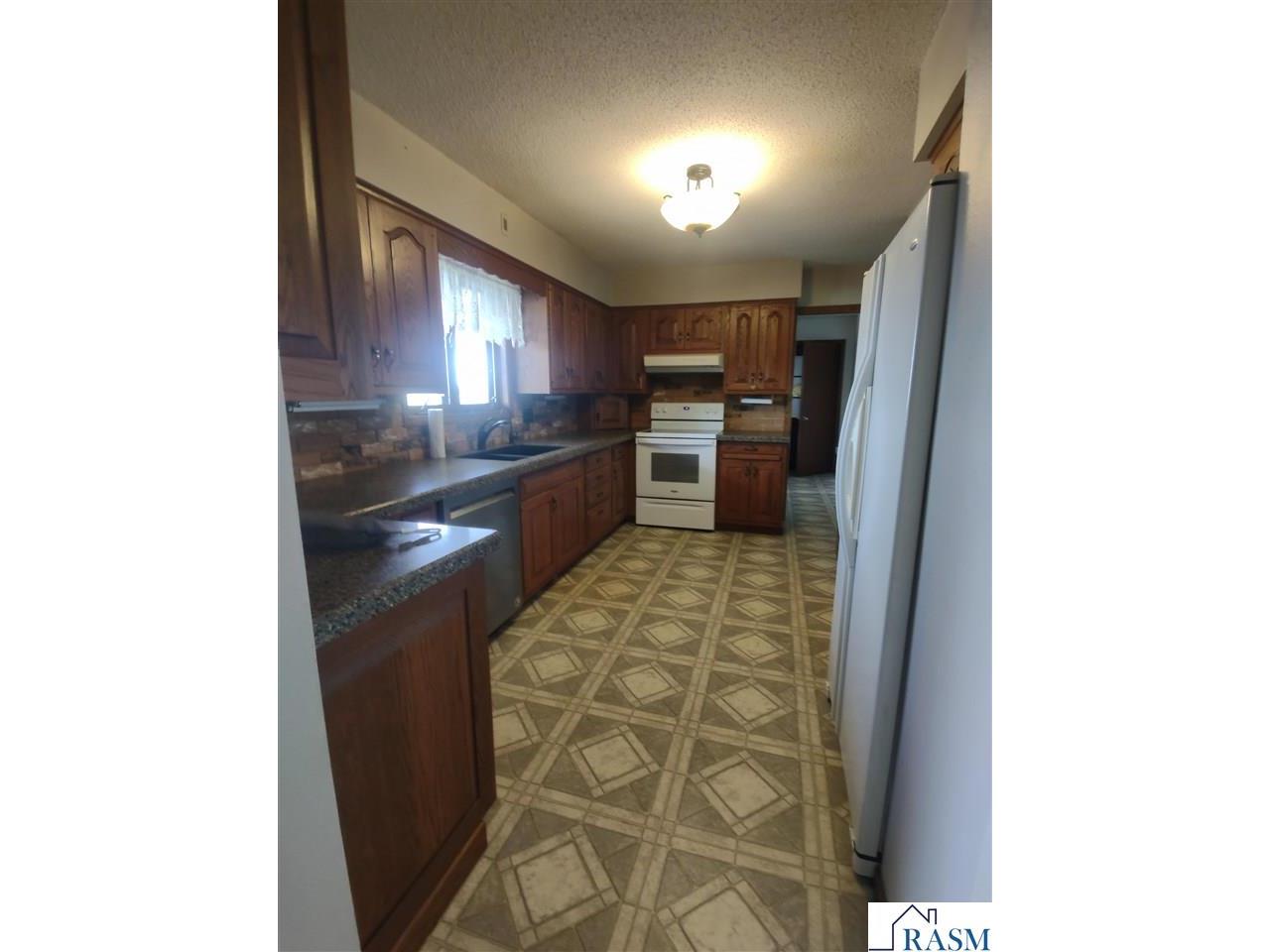 737 40th Street Dunnell MN 56127 267040706 image23