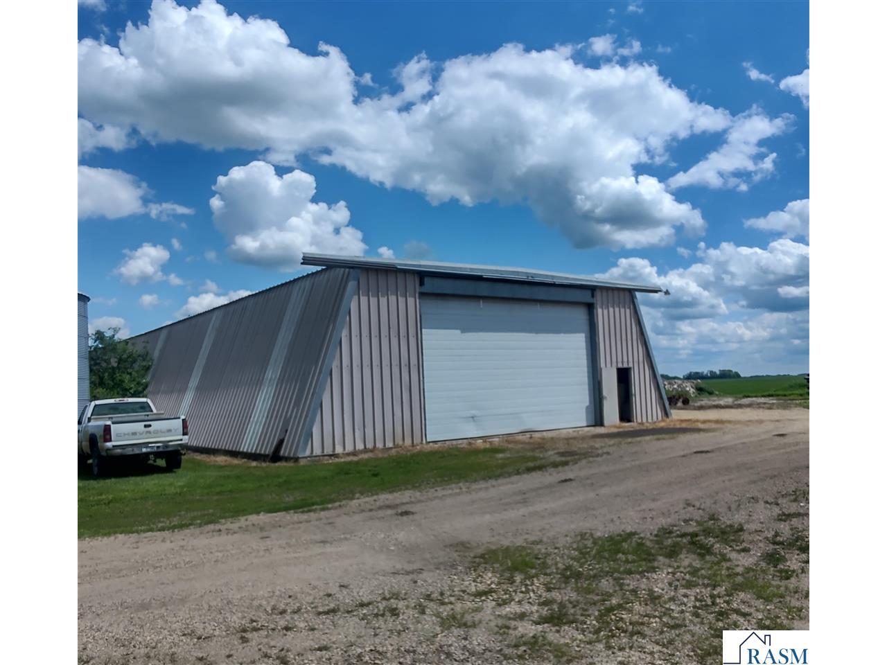 737 40th Street Dunnell MN 56127 267040706 image45