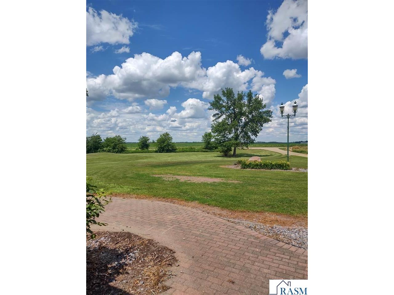 737 40th Street Dunnell MN 56127 267040706 image7