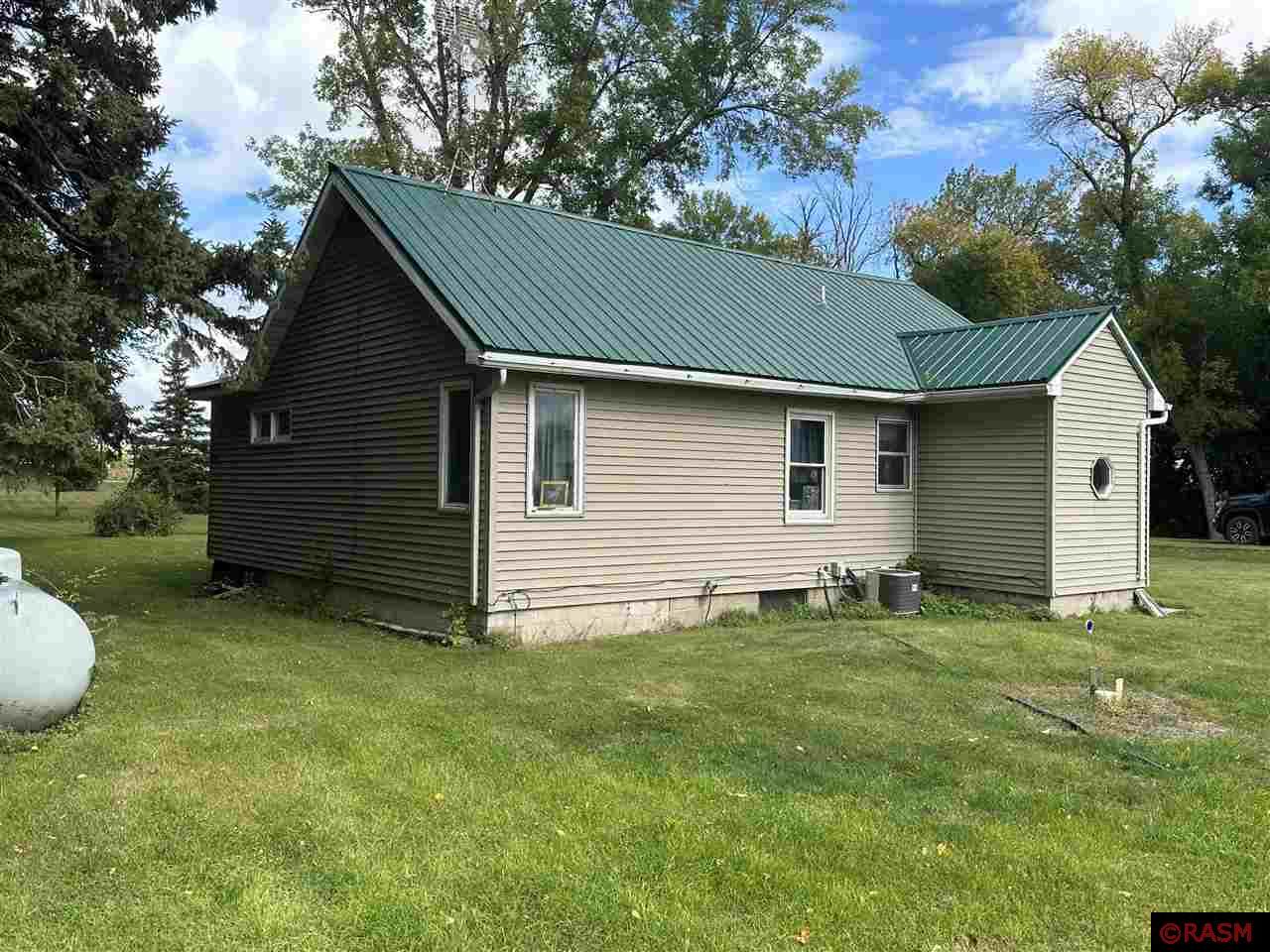 74885 430th Street Saint James MN 56081 7033507 image1