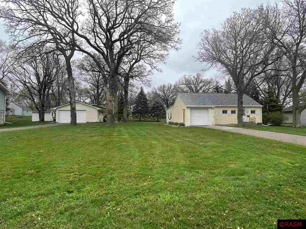 761 E Blue Earth Street Lake Crystal MN 56055 7034791 image1