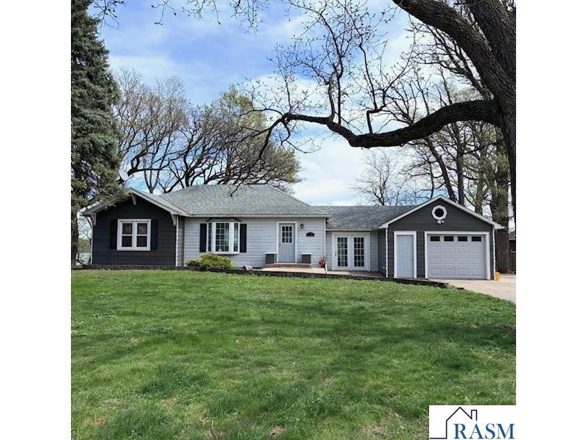 775 Shoreacres Drive Fairmont MN 56063 - Budd 7040420 image1