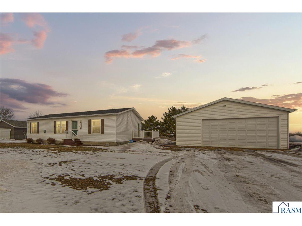 79 Blashack Street Waldorf MN 56091 7039470 image1
