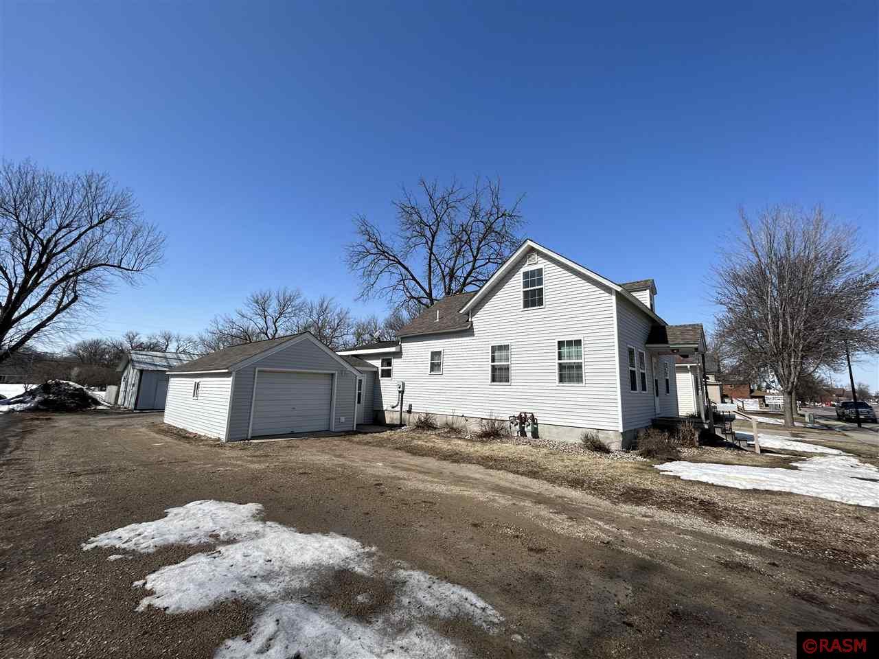 800 S State Street, Waseca, MN, 56093 MLS 7031695 Edina Realty