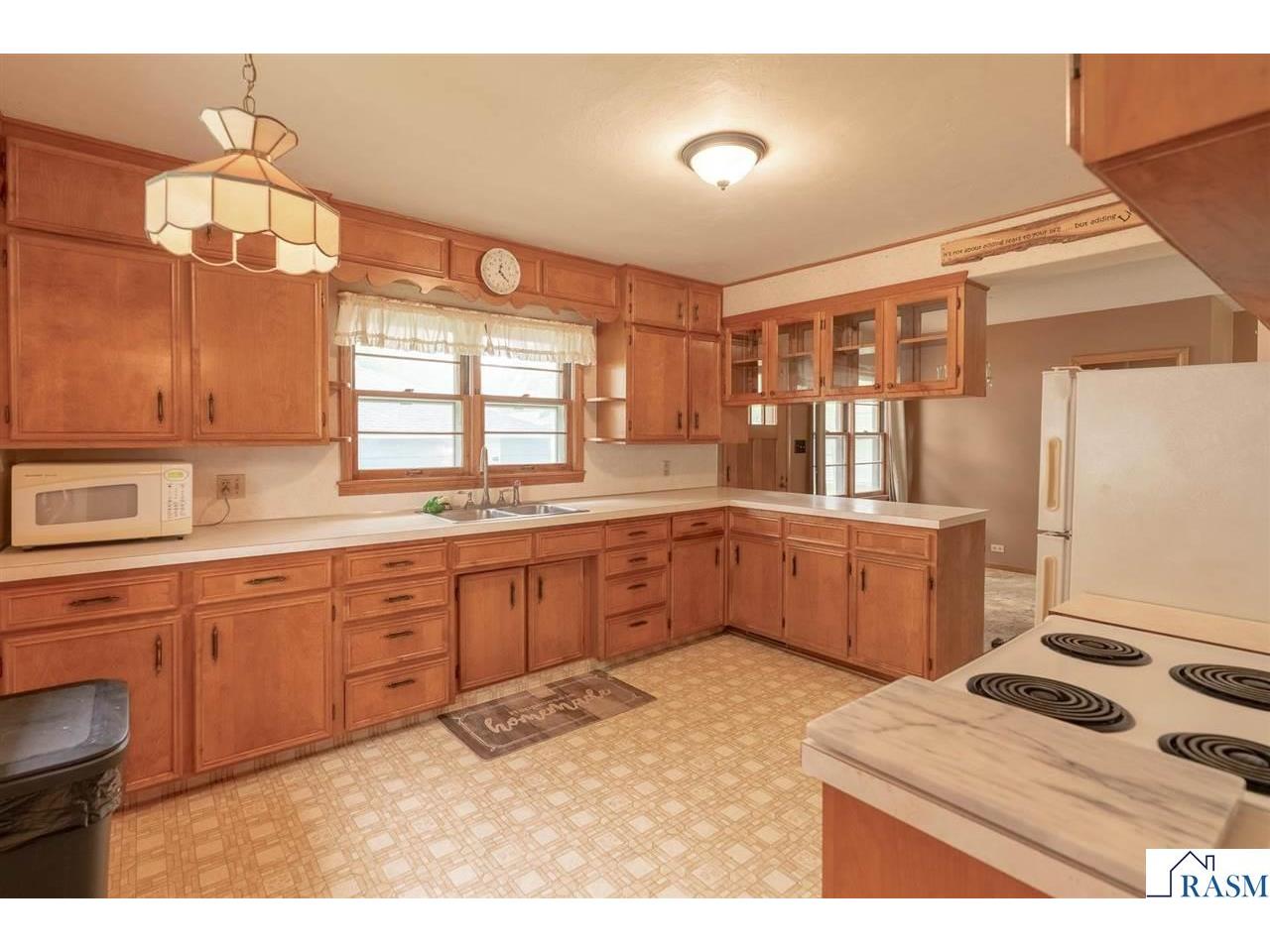 801 SW 4th Avenue Wells MN 56097 7040197 image2