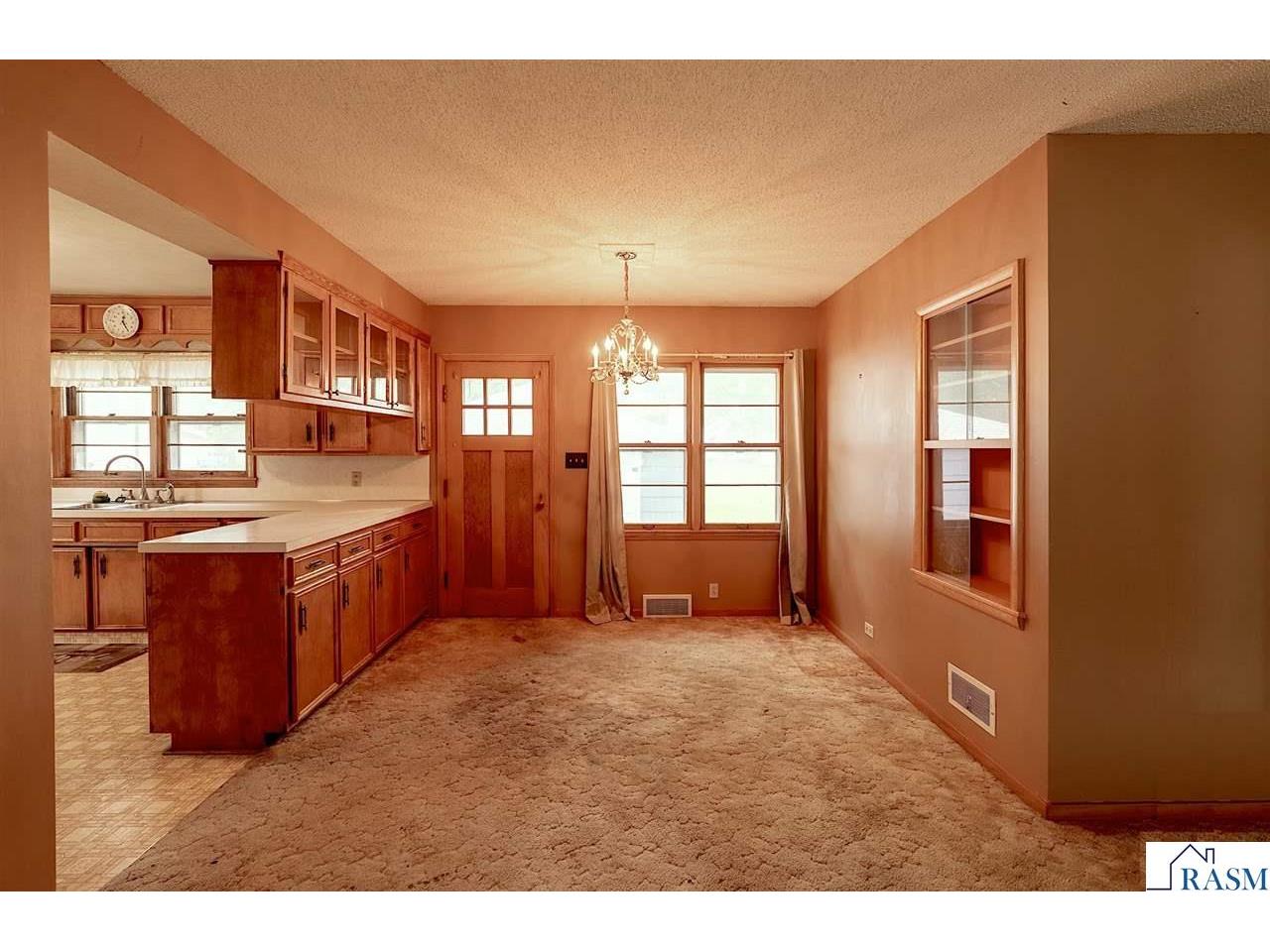 801 SW 4th Avenue Wells MN 56097 7040197 image4