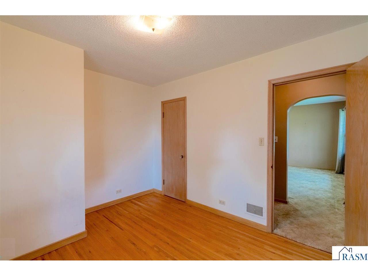 801 SW 4th Avenue Wells MN 56097 7040197 image9