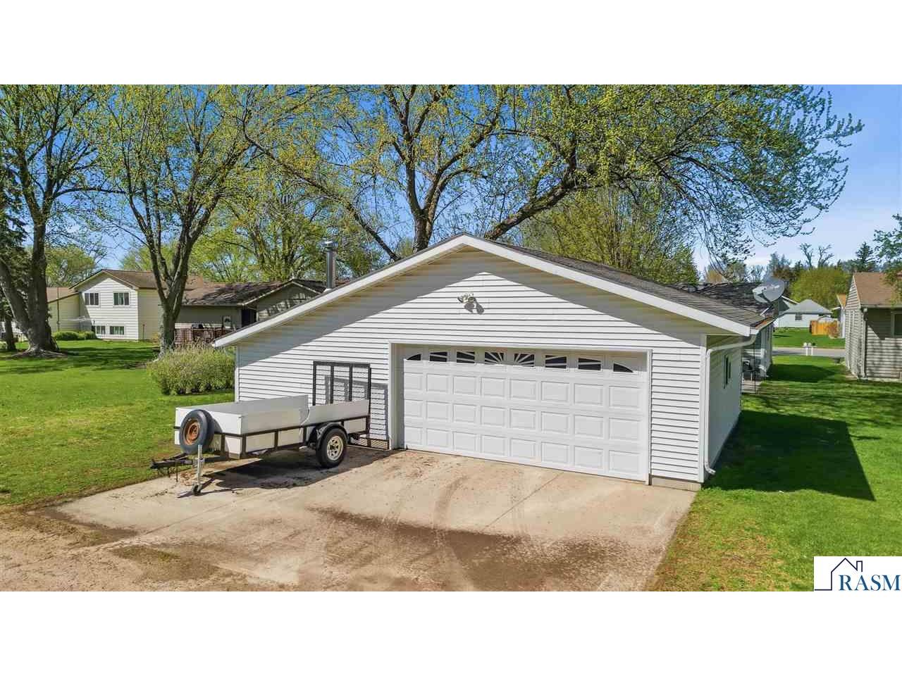 802 1st St SW Madelia MN 56062 7040170 image27