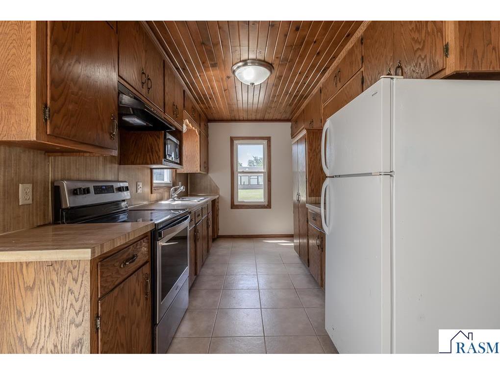 802 Center Street North Mankato MN 56003 267040648 image10