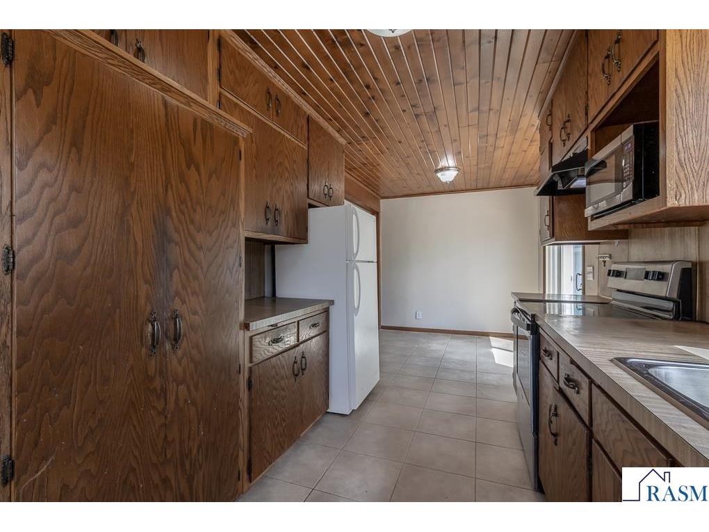 802 Center Street North Mankato MN 56003 267040648 image14