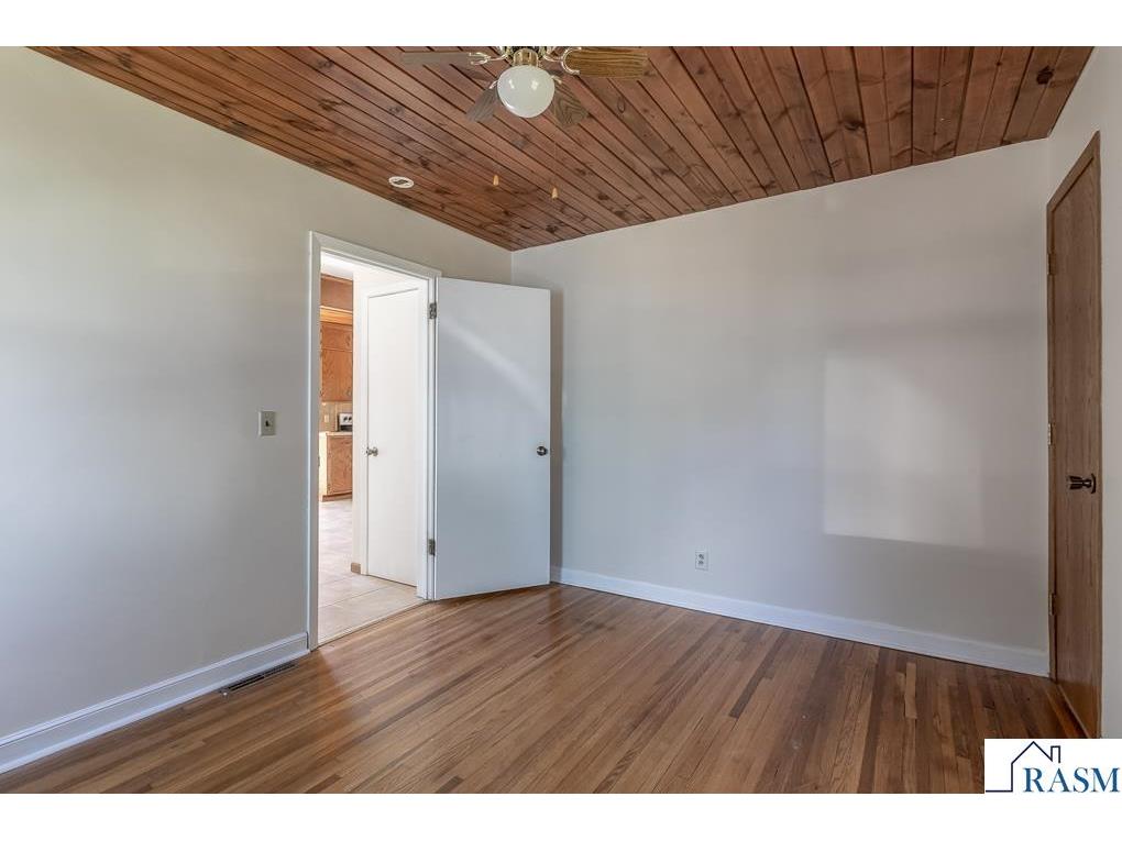 802 Center Street North Mankato MN 56003 267040648 image16