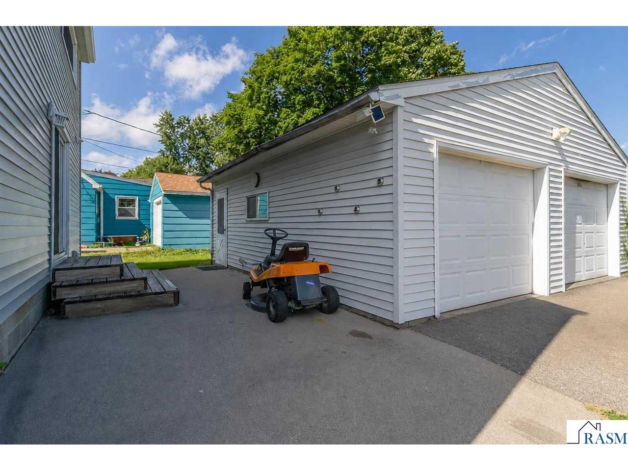 802 Center Street North Mankato MN 56003 267040648 image33