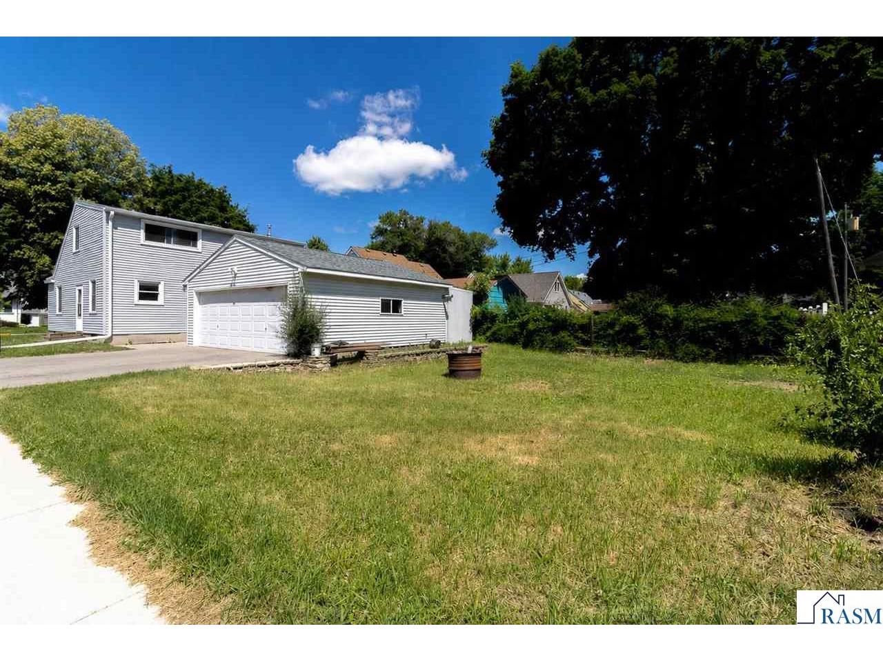 802 Center Street North Mankato MN 56003 267040648 image35