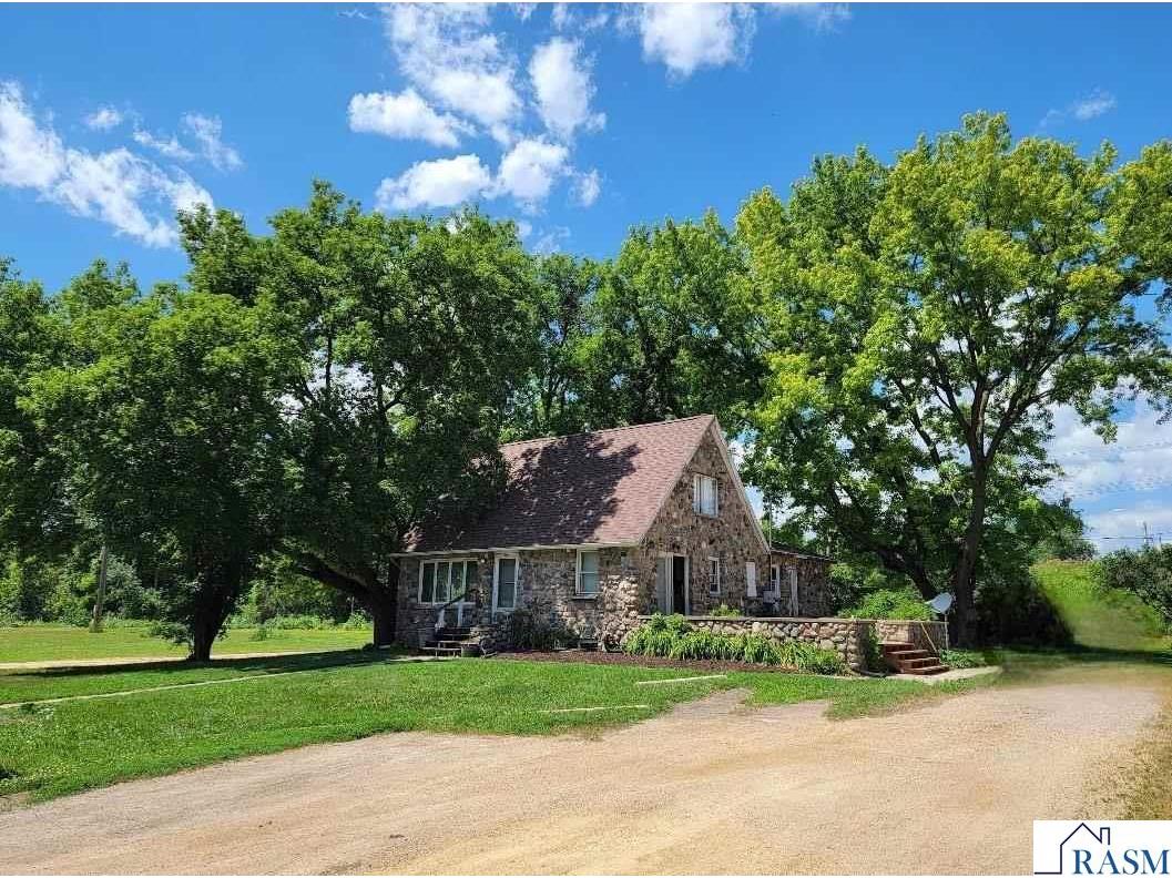 802 LeHiller Street Mankato MN 56001 267040550 image1