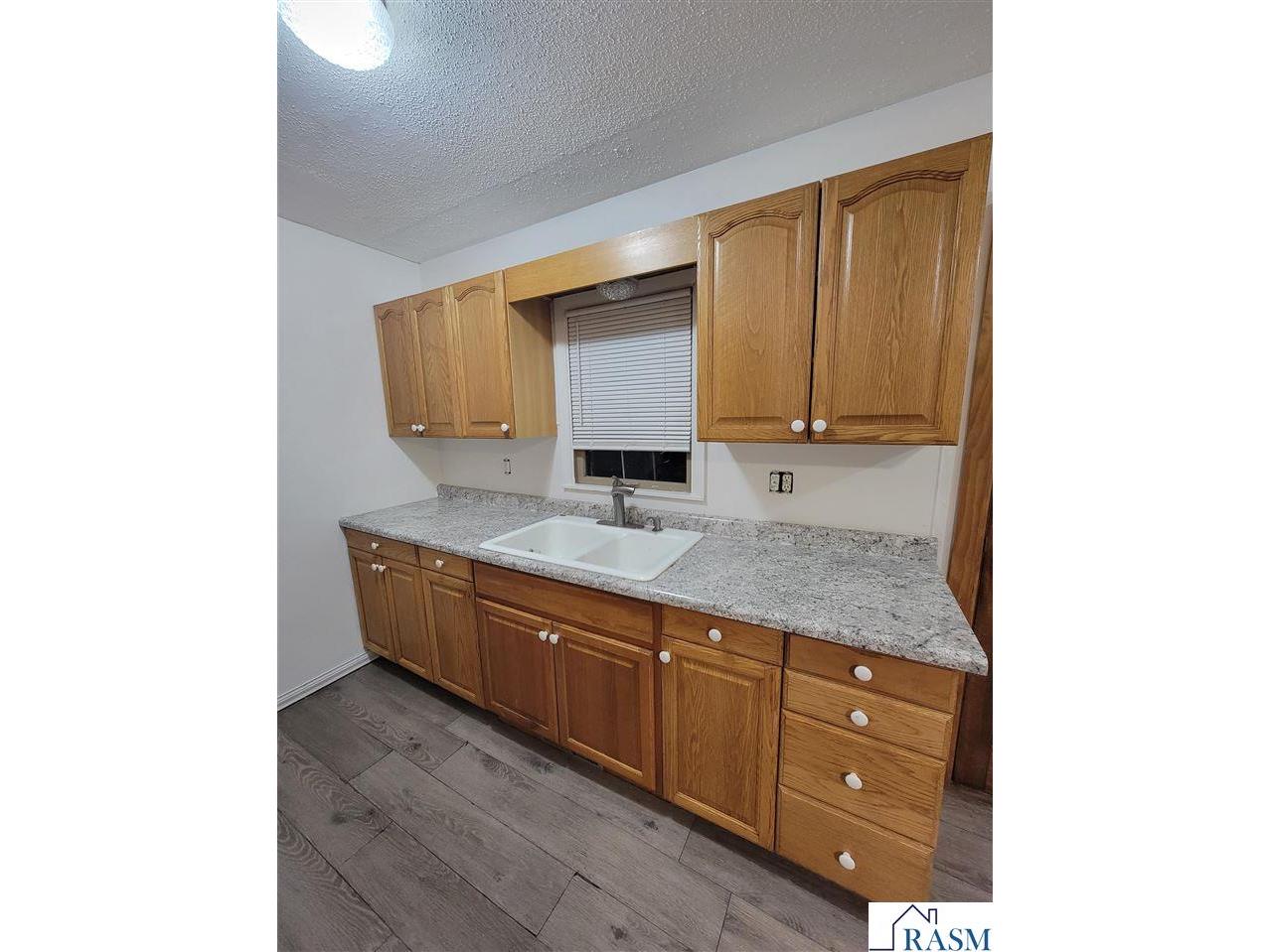 802 LeHiller Street Mankato MN 56001 267040550 image6