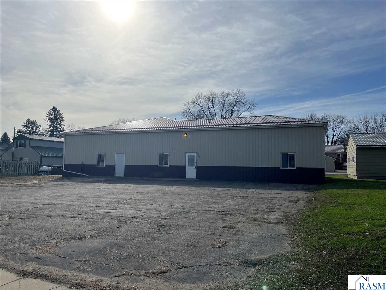 806 1st Avenue South Saint James MN 56081 7039829 image3
