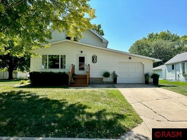 809 4th Street Nicollet MN 56074 7033325 image1