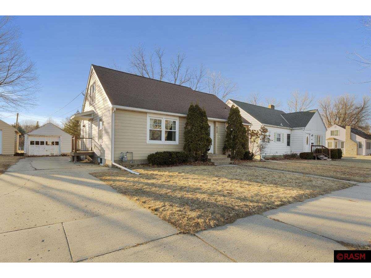 813 Range Street North Mankato MN 56003 7036825 image1
