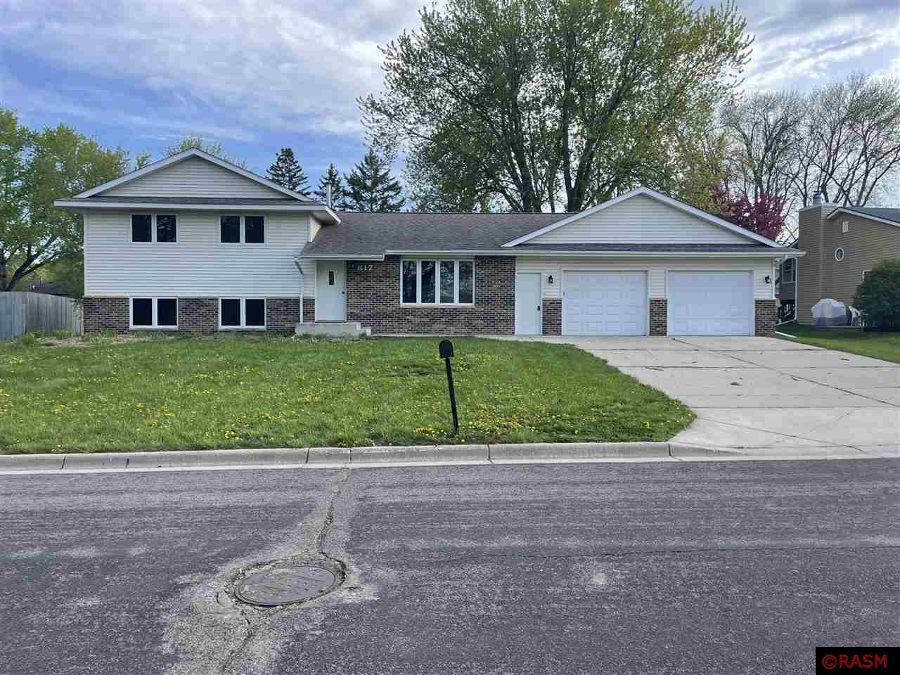 817 10th Ave Nw Avenue Waseca MN 56093 7034884 image1