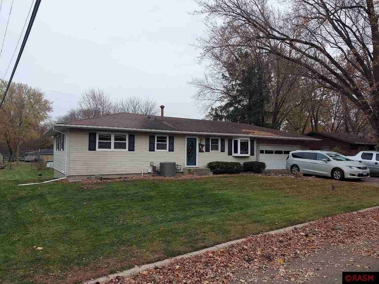 817 Minnesota Ave SE Owatonna MN 55060 7031226 image1