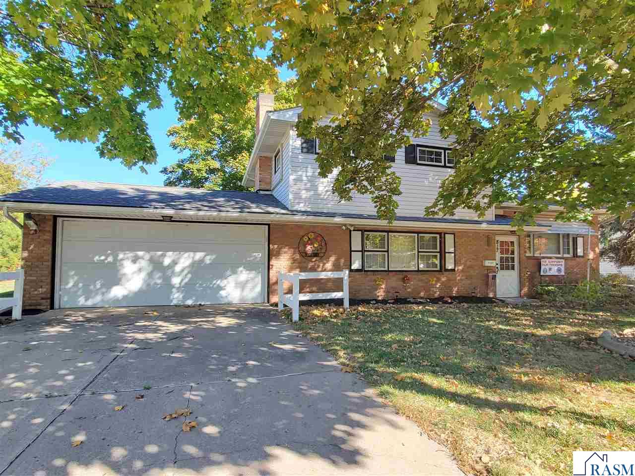 817 Summit Ave New Ulm MN 56073 7038394 image1