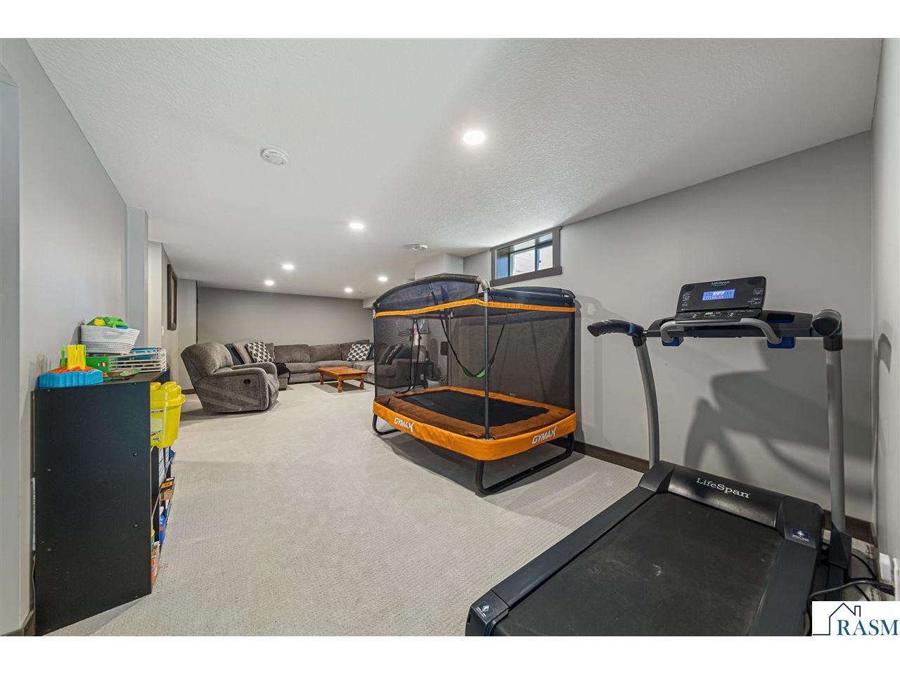 818 Lincoln Street Gaylord MN 55334 7040067 image32