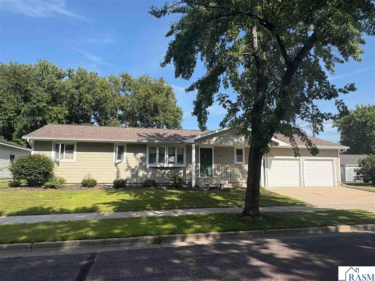 820 N 9th Street New Ulm MN 56073 7038465 image1