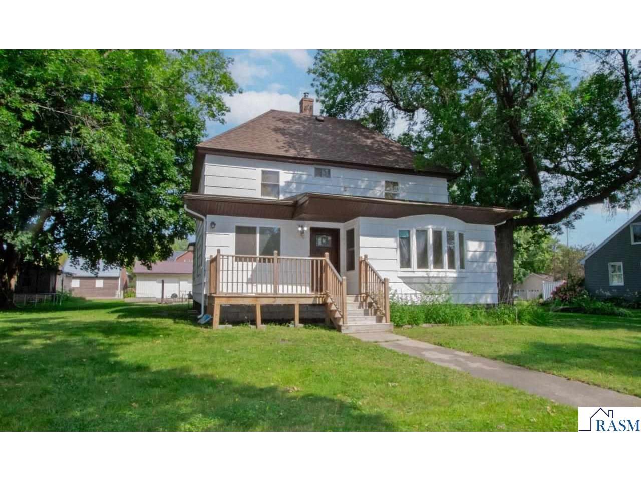 824 4th Street Nicollet MN 56074 7038527 image1
