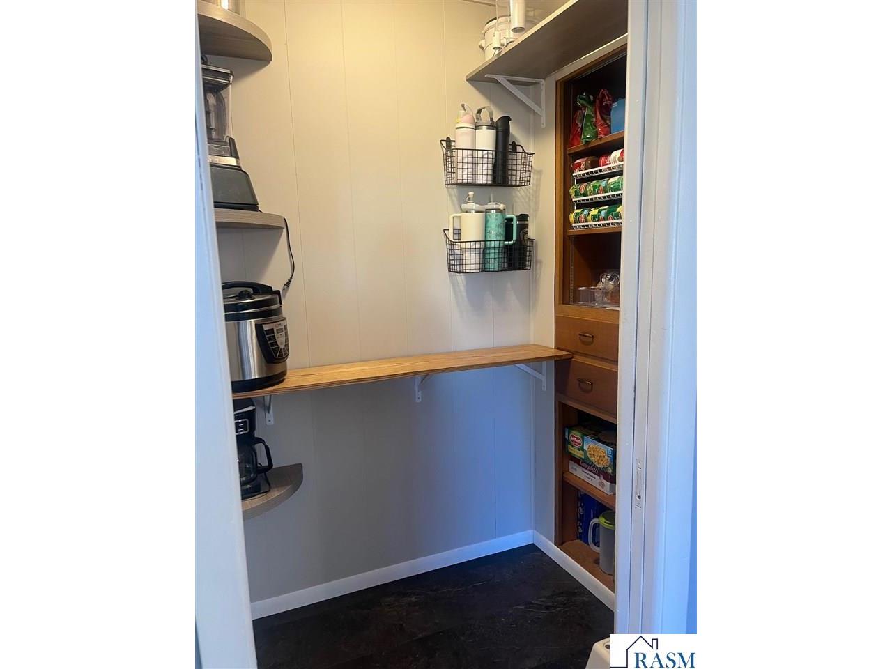 826 N 9th Street Saint Peter MN 56082 7039050 image16