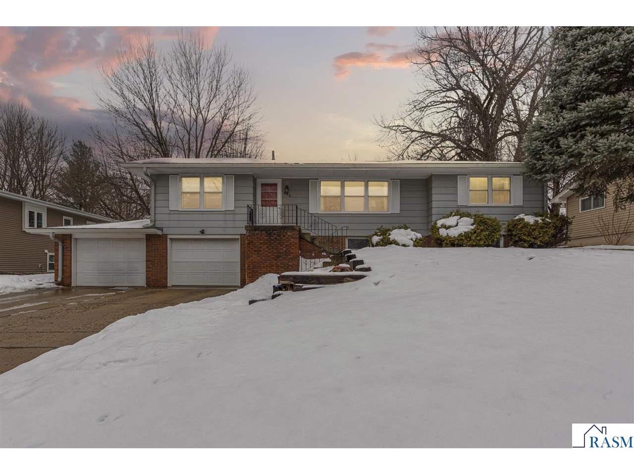 826 N 9th Street Saint Peter MN 56082 7039286 image1