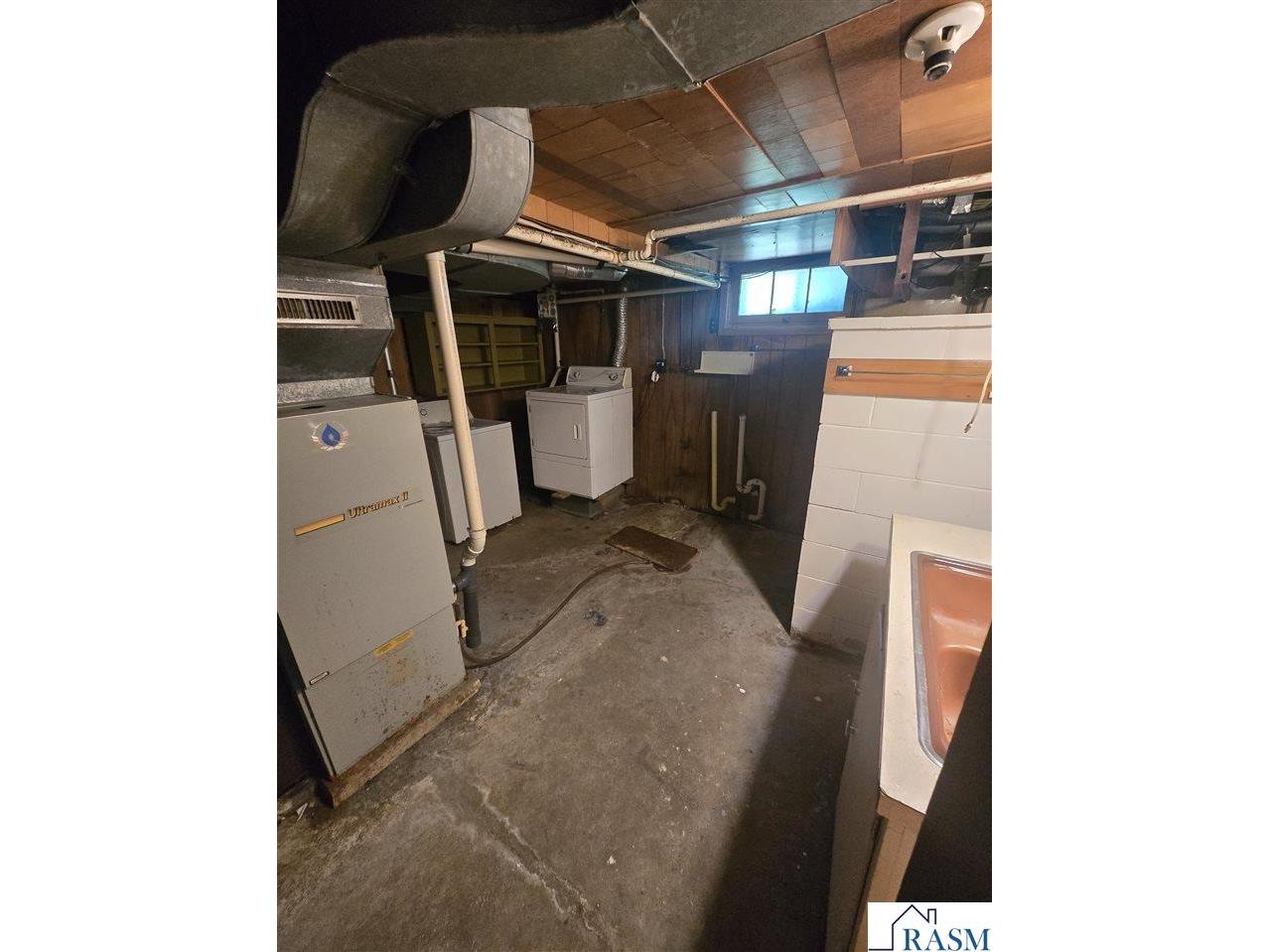 826 S 6th Avenue Saint James MN 56081 267040880 image10