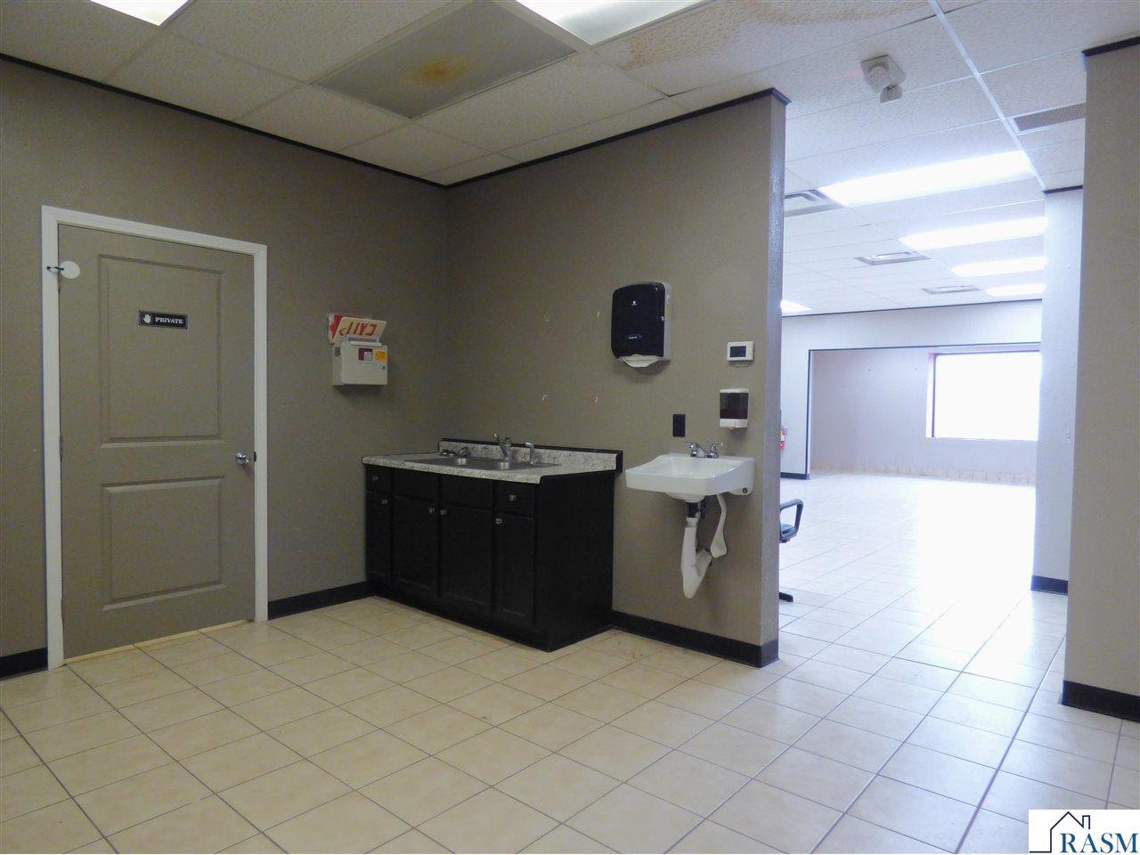 826 S Front Street Mankato MN 56001 7039611 image7