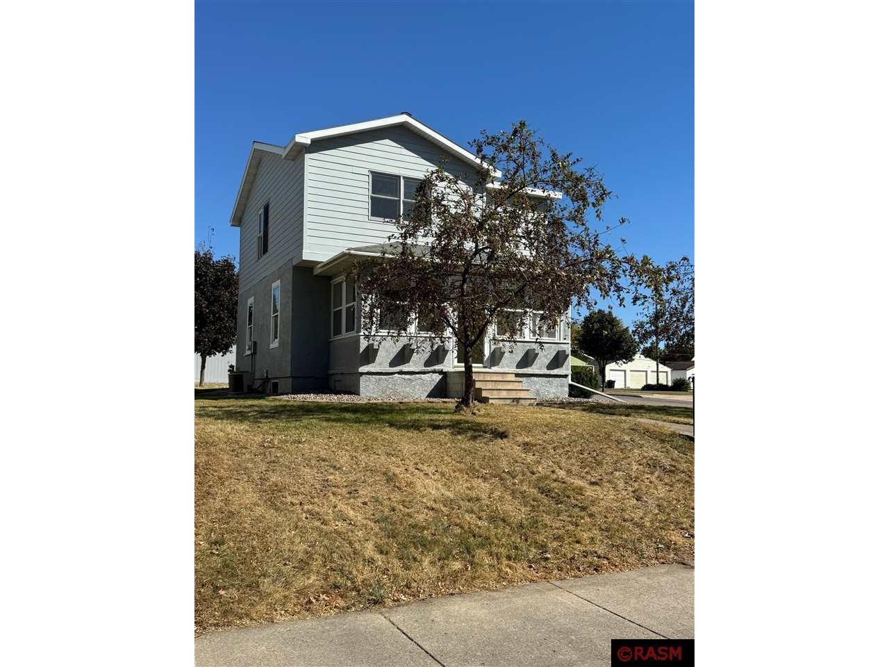 827 S Franklin Street New Ulm MN 56073 7036088 image1