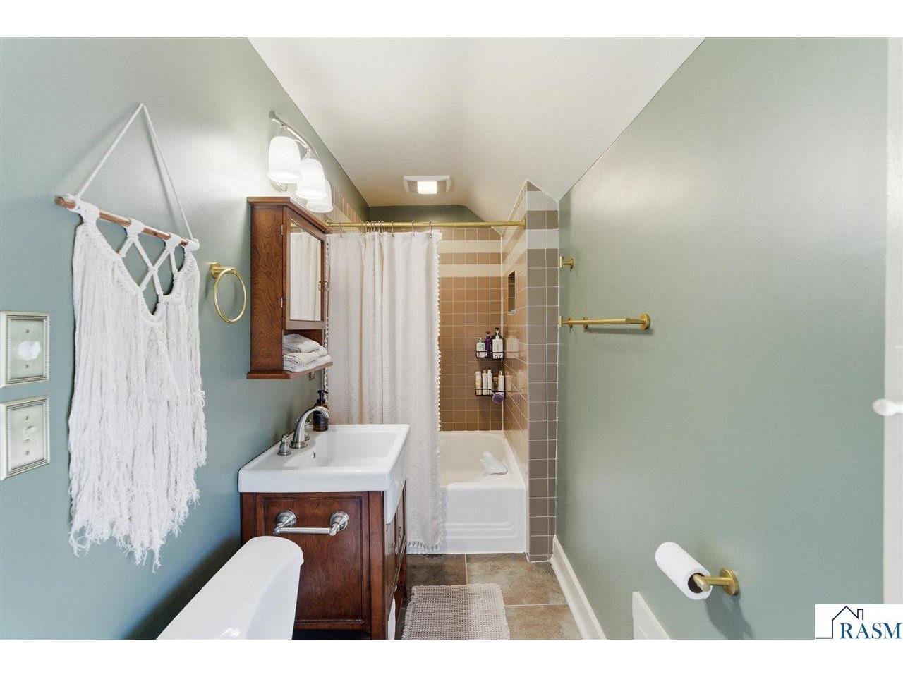 828 Baker Avenue Mankato MN 56001 7040445 image22
