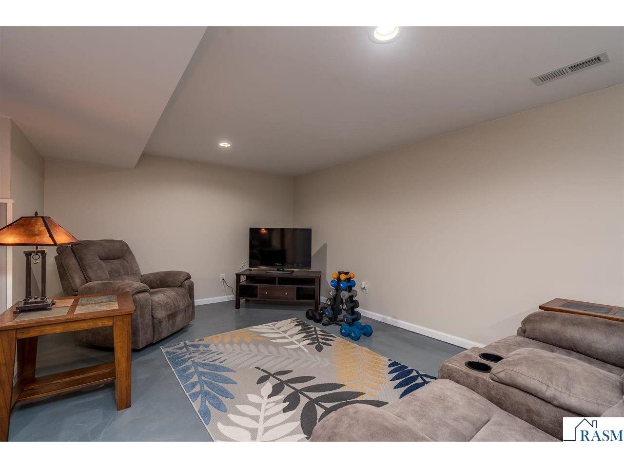 835 Wall Street North Mankato MN 56003 267040459 image31