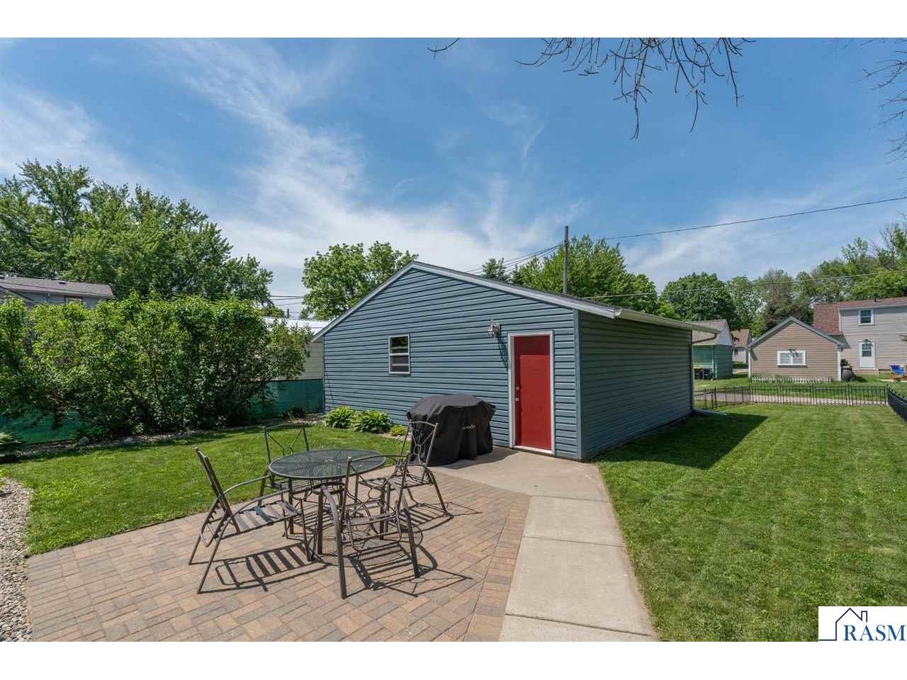 835 Wall Street North Mankato MN 56003 267040459 image42