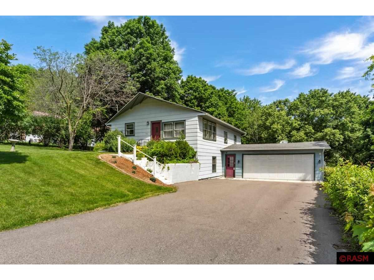 836 Neubert Court Mankato MN 56001 7035122 image1