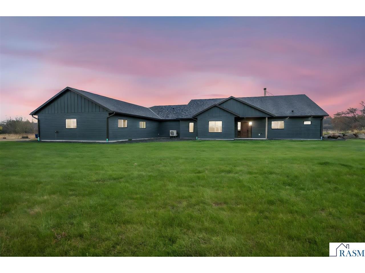 847 E judson fort Rd Lake Crystal MN 56055 7039004 image1