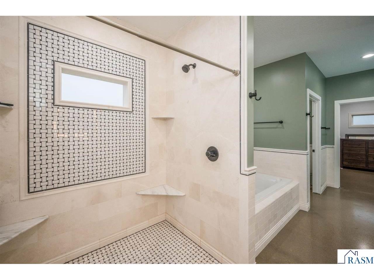 847 E judson fort Rd Lake Crystal MN 56055 7039004 image24