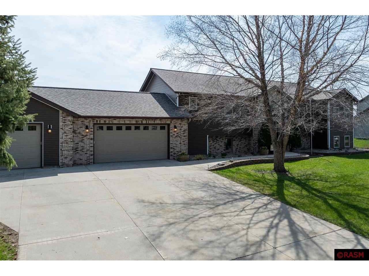 87 Evergreen Court Madison Lake MN 56063 - Duck Lake 7034648 image1