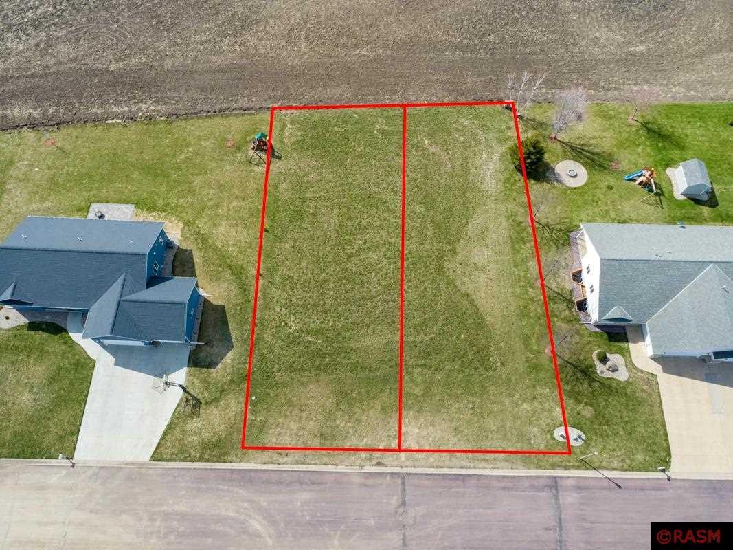 882/884 Goves Way Madelia MN 56062 7032249 image1