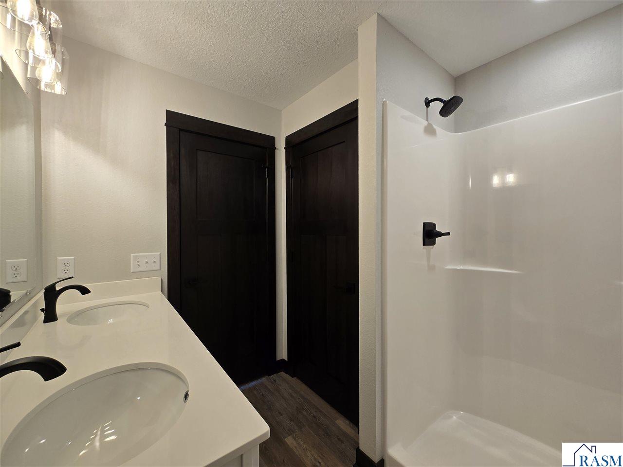 893 Mill Race Court Madelia MN 56062 7039651 image16