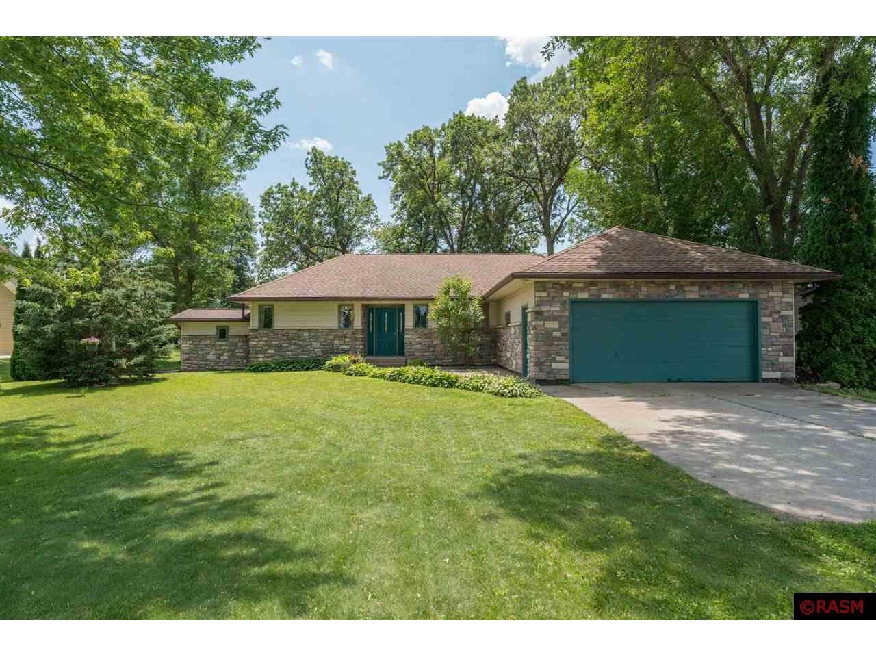 900 Lakeview Road Lake Crystal MN 56055 - Crystal 7037841 image1