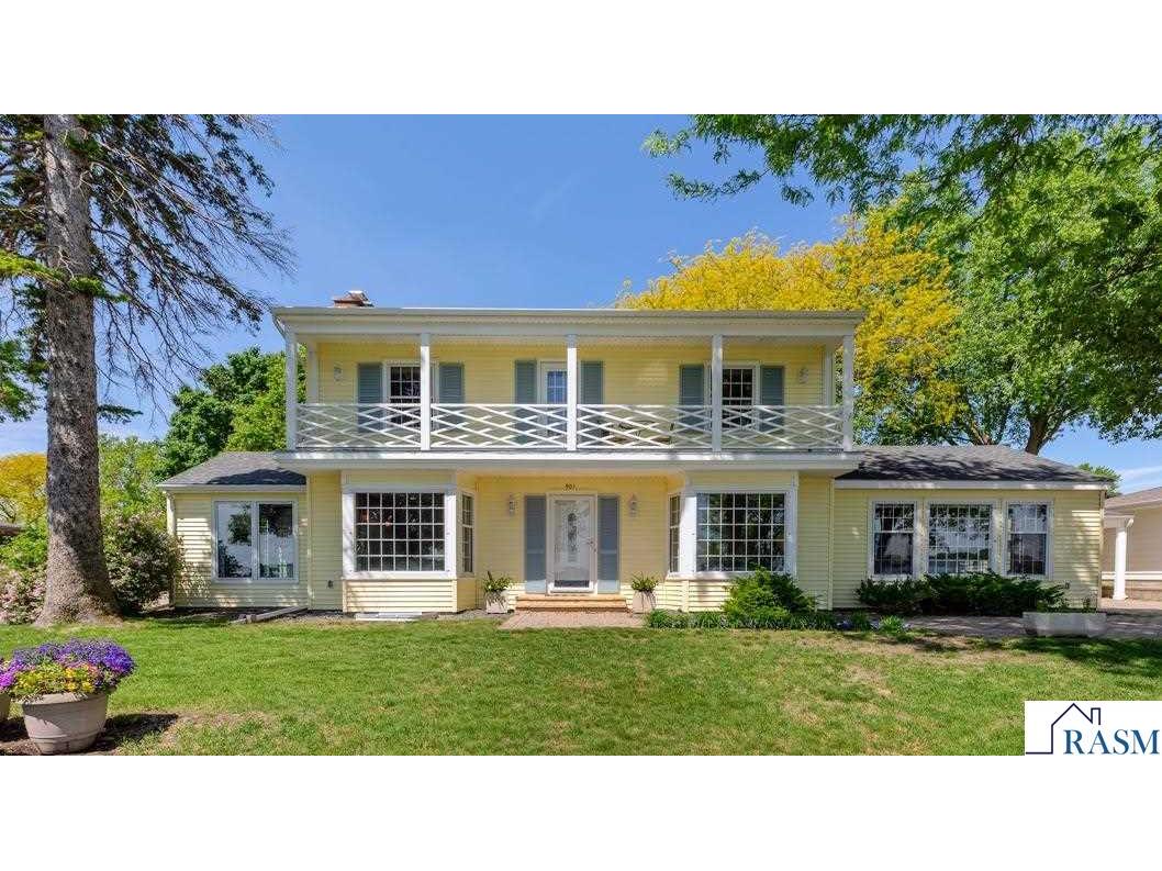 901 Clear Lake Drive Waseca MN 56093 - Clear Lake 7039560 image1