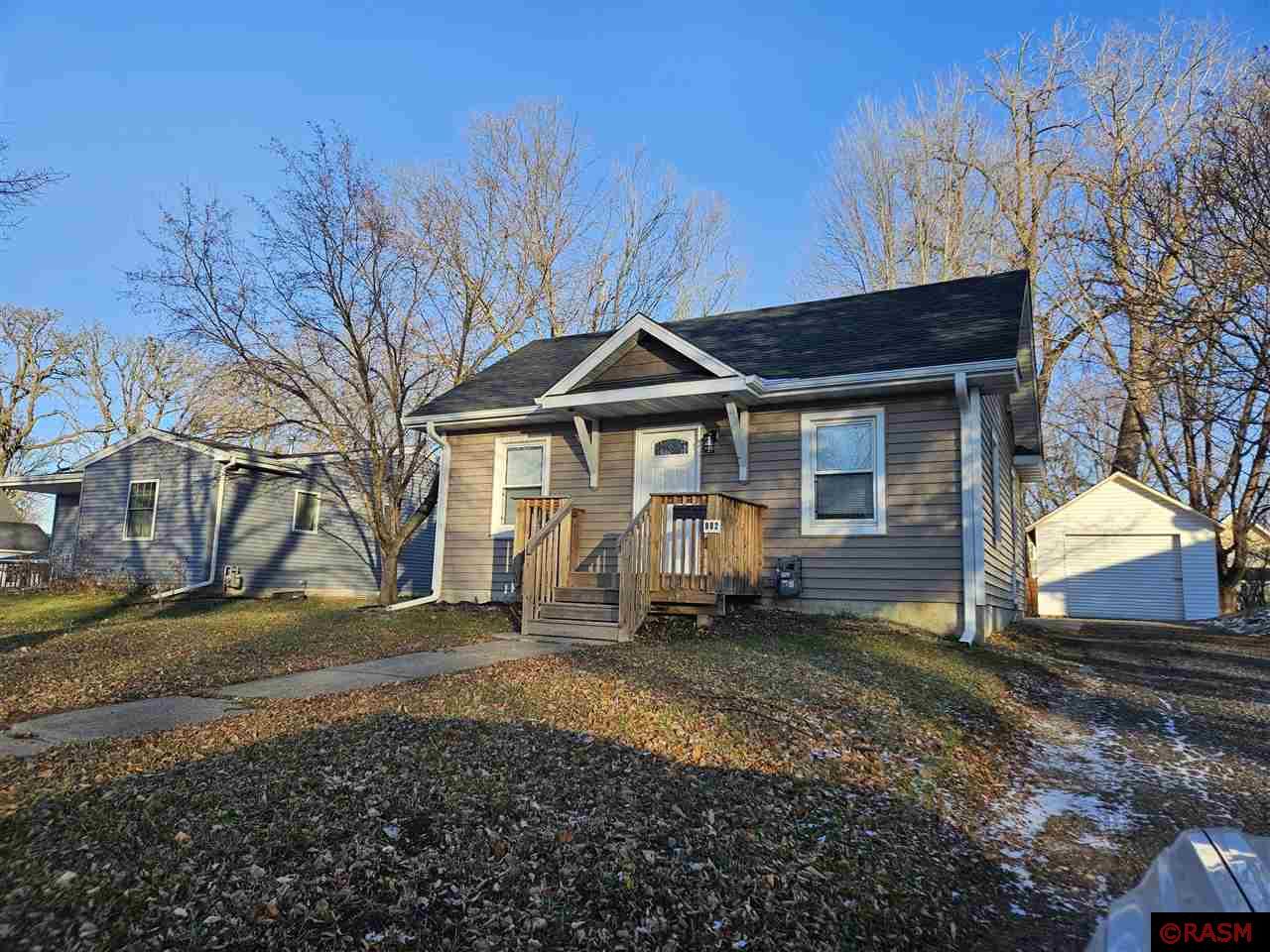 902 2nd St NW Waseca MN 56093 7033905 image1