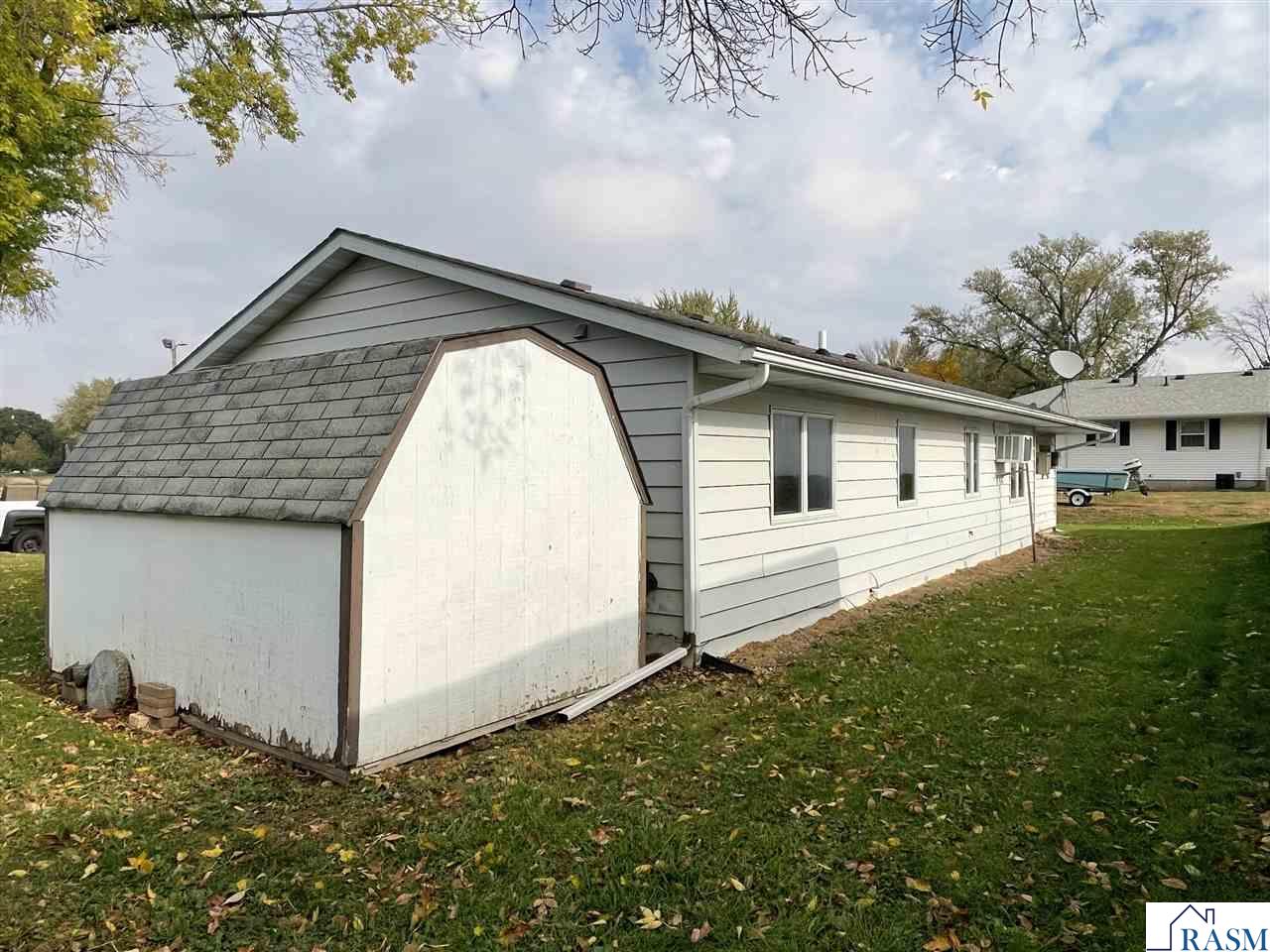 902 S 5th Avenue Saint James MN 56081 7038867 image7